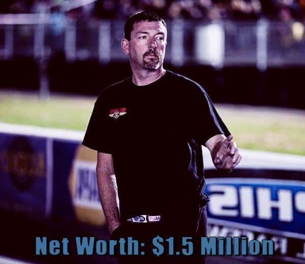 Image of Street Outlaws cast Daddy Dave net worth is $1.5 million