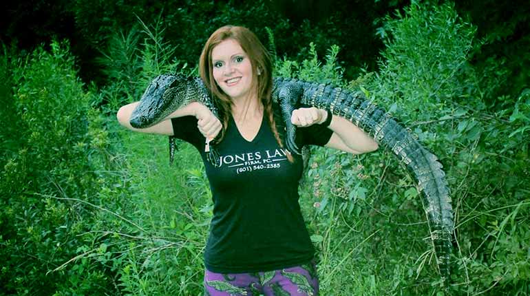 Image of What happened to Ashley Jones on Swamp People. Her detailed biography.