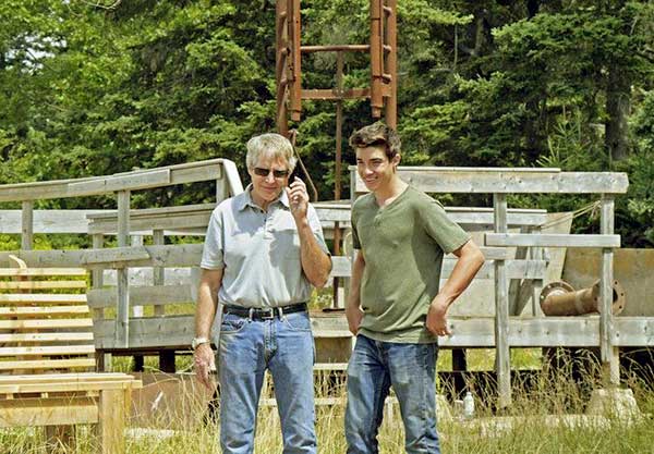 Image of Caption: Drake Tester with his father Craig Tester