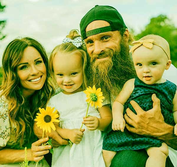 Image of Diesel Dave with his wife Susan Kiley along with their kids