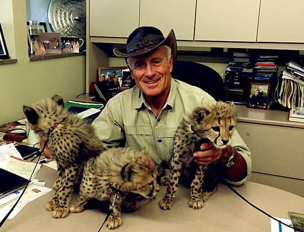 Image of Zookeeper, Jack Hanna is still alive fit and healthy