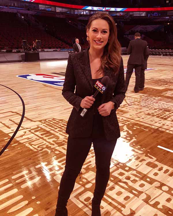 Image of Fox sports anchor, Kaitlin Sharkey height is 5 feet 10 inches