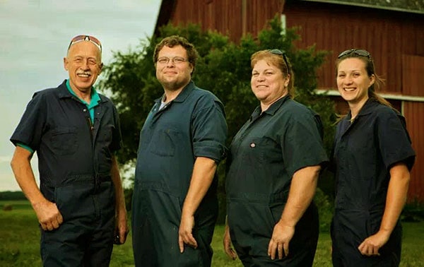 Image of Dr.Brenda with her team at Pol Veterinary Services clinic